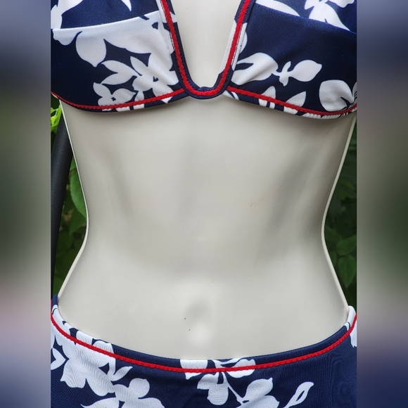 Women's Two Piece Halter, Skirted Swimsuit..."Swim"...by Tommy Hilfiger - Picture 3 of 3